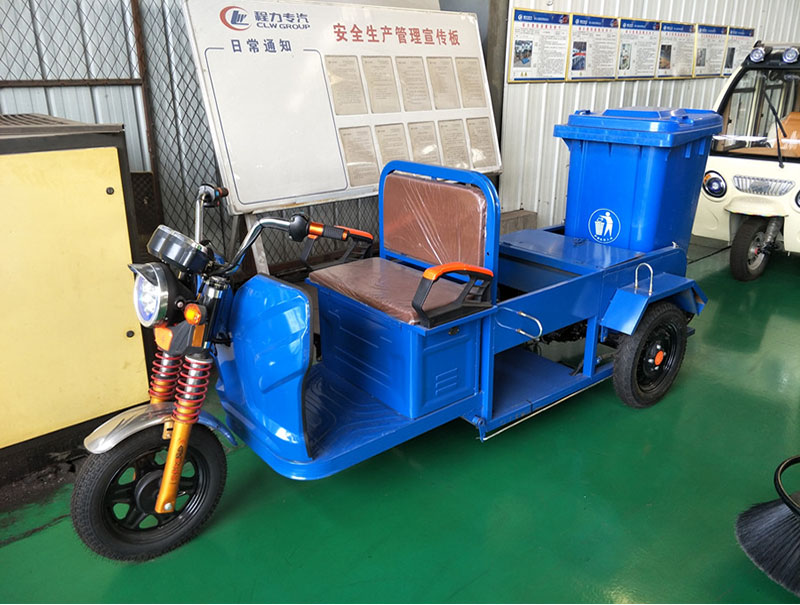 新能源电动2垃圾桶运输车(电动三轮清运车厂家)